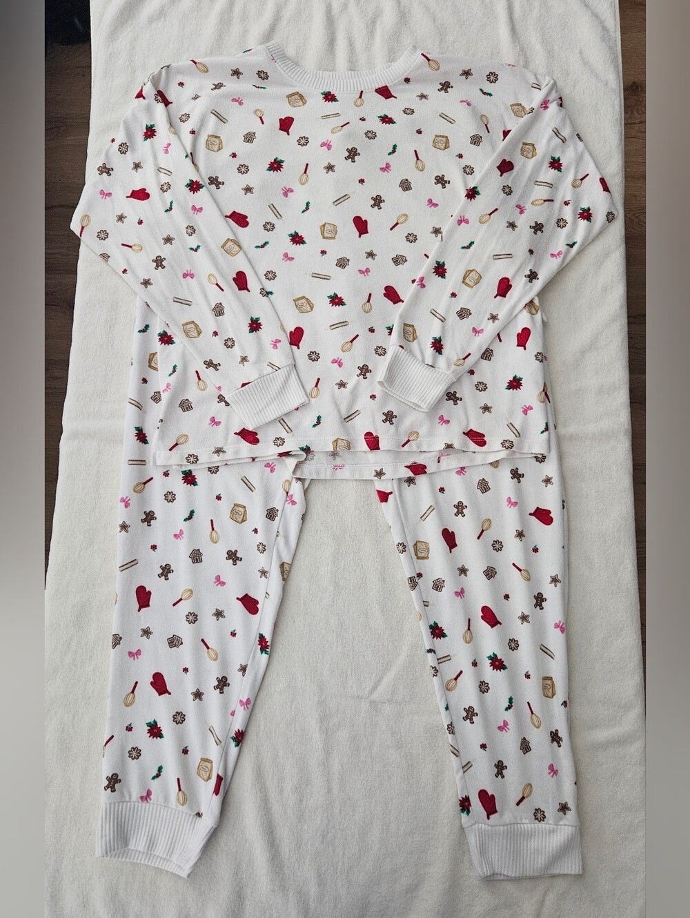 Joyspun Christmas Holiday Baking Pajama Set M 8-10 Gingerbread Poinsettia Cozy